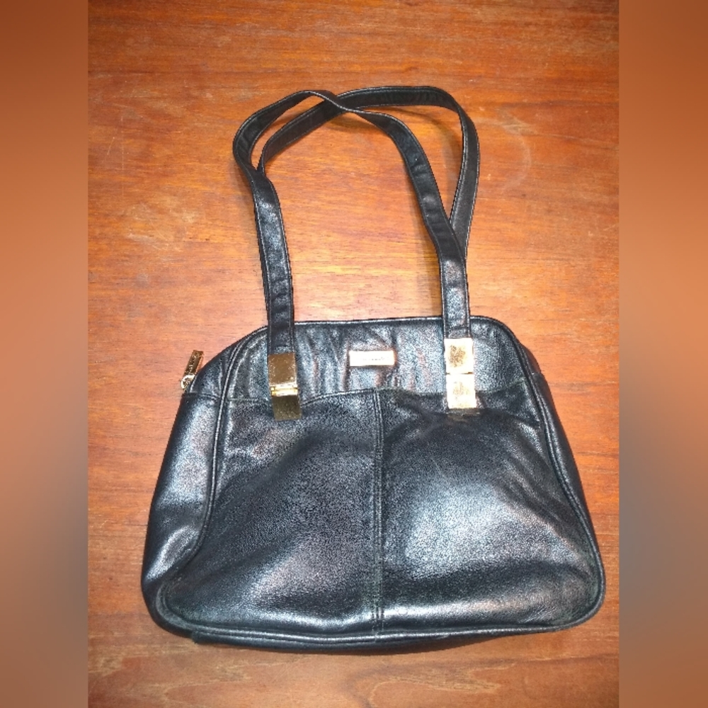 Gloria Vanderbilt Black Purse, Shoulder Bag, Two Handles, Gold Accents - Picture 2 of 13